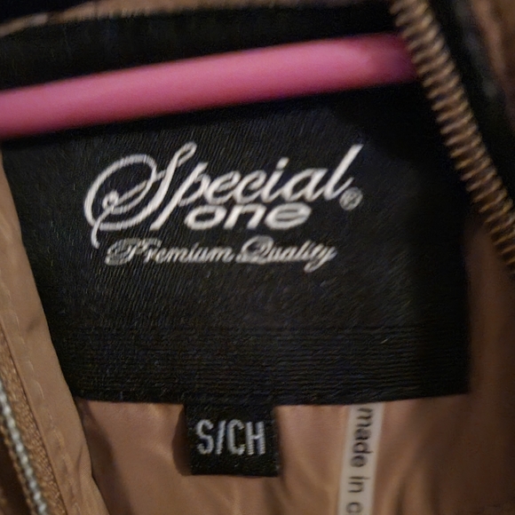 Jacket - Picture 4 of 7